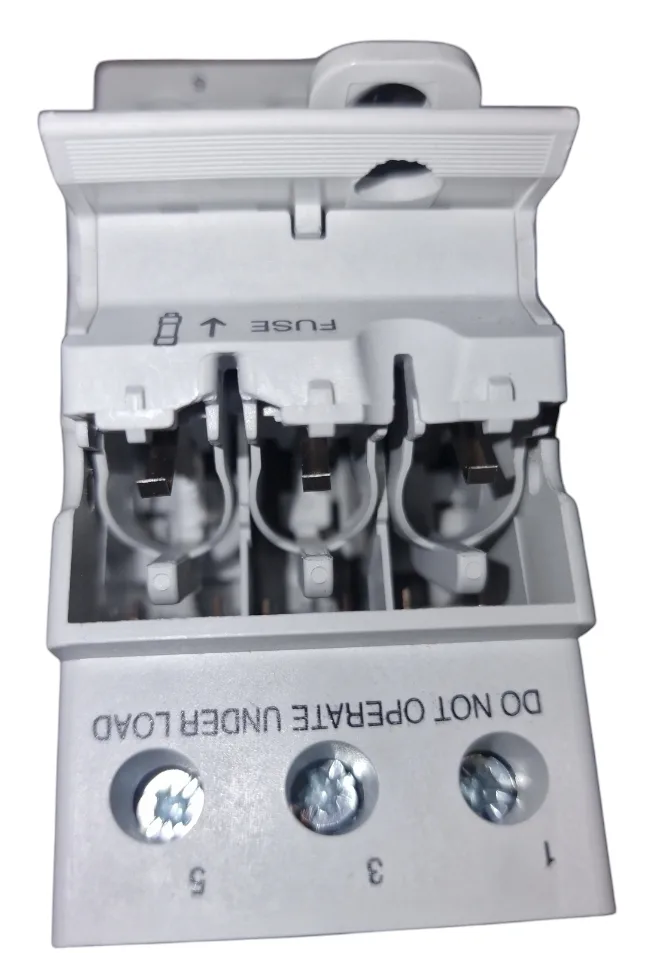 Siemens 3NW7534-1HG SENTRON Sicherungshalter Class CC 3-polig 30A 600V