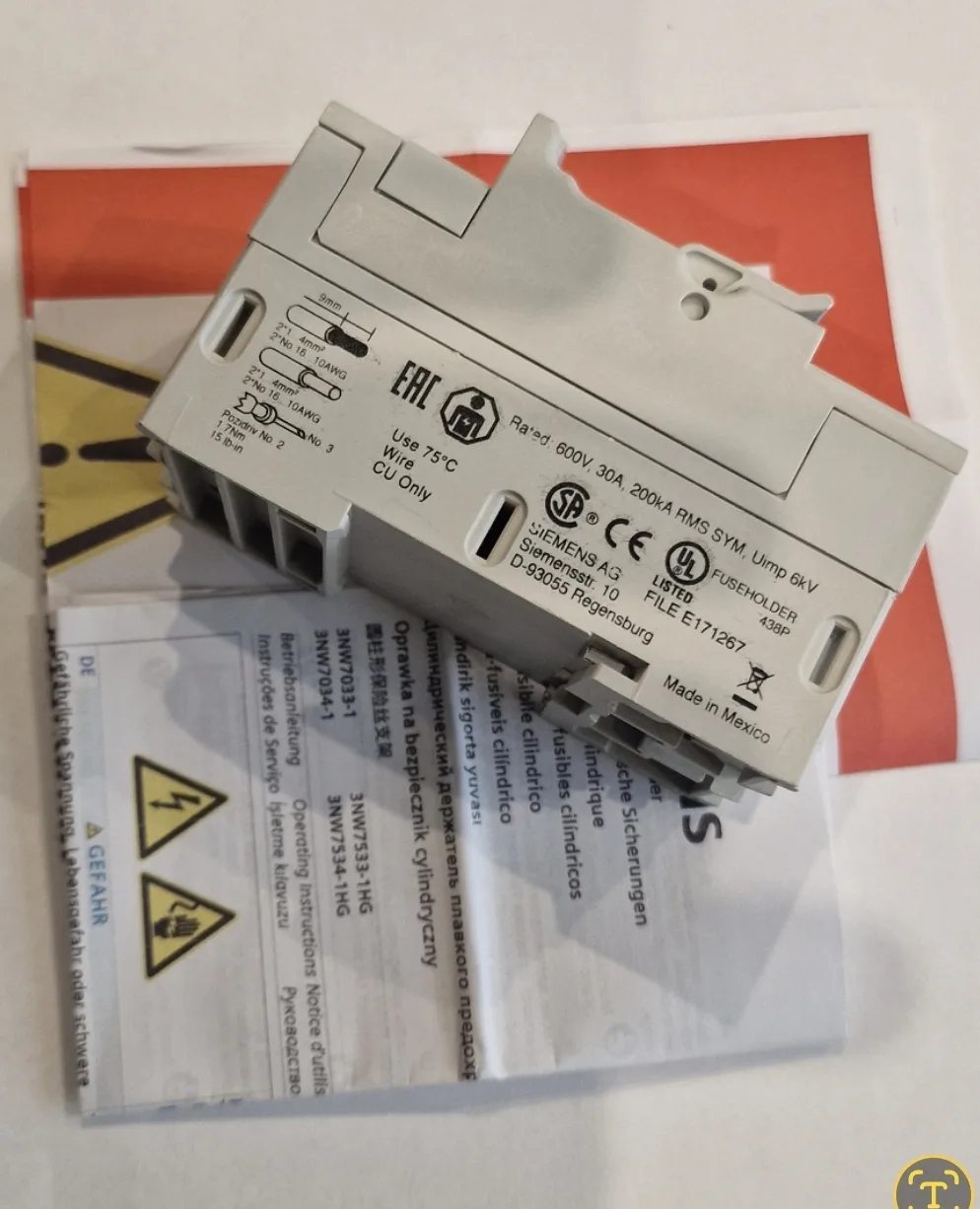 Siemens 3NW7534-1HG SENTRON Sicherungshalter Class CC 3-polig 30A 600V