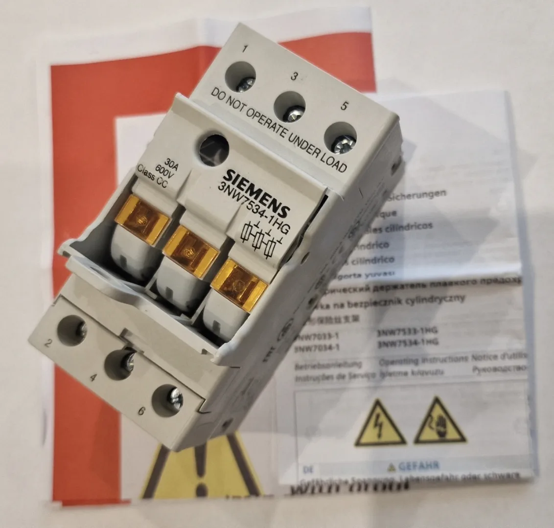 Siemens 3NW7534-1HG SENTRON Sicherungshalter Class CC 3-polig 30A 600V